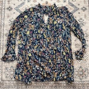 Umgee Very Flowy Navy Floral Tunic Top/Dress in size Medium